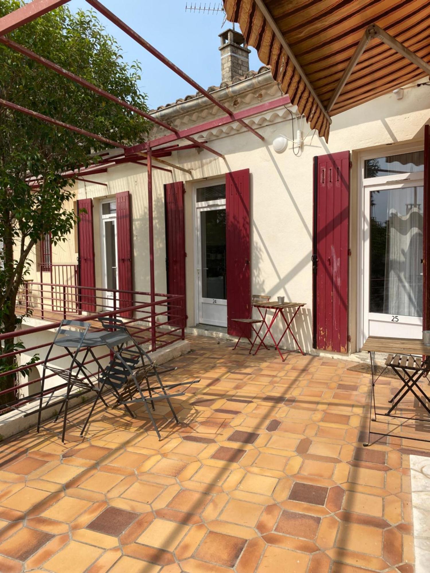 La Maison D'Antonin 2 Nîmes Eksteriør billede