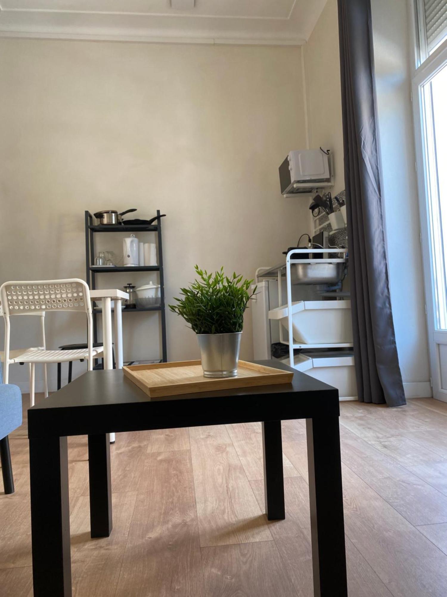 La Maison D'Antonin 2 Nîmes Eksteriør billede
